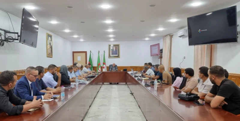 من أجل دخول مدرسي مريح  ...اجتماع تنسيقي لمتابعة مشاريع قطاع التربية