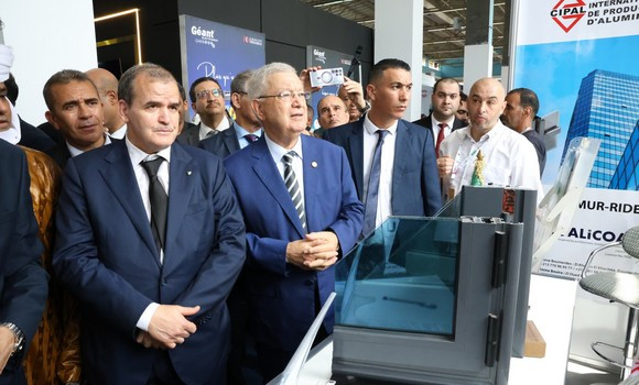 Le président du Conseil de la nation visite l'IATF