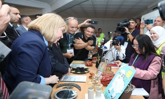 Elaboration d'une feuille de route fondée sur le soutien aux initiatives des associations dédiées aux personnes à besoins spécifiques