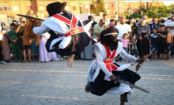 سوق أهراس تستقبل الموروث الثقافي لولاية إيليزي