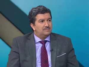 من هو زهير بوعمامة وزير الاتصال الجديد؟