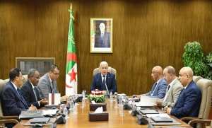Ouverture de la session parlementaire : Boughali préside une réunion préparatoire avec les présidents des groupes parlementaires   