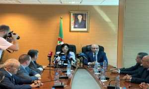 Amel Abdellatif prend ses fonctions de ministre du Commerce intérieur et de la Régulation du marché national