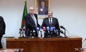 Yahia Bachir prend ses fonctions de ministre de l'Industrie