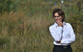 Planète (Europe) - PFAS: Des polluants éternels « toxiques » retrouvés dans le sang d’une commissaire européenne