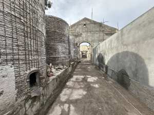 Algérie (Aokas/Béjaïa) -  Début des travaux de restauration de l’ancien centre de torture