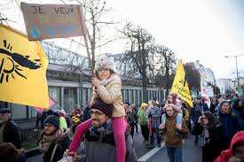 Planète (France/Europe) - «Chaque jour, chaque minute, nous ressentons dans nos corps les dégâts des pesticides»