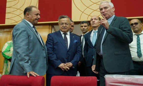 السيد بداري في زيارة تفقدية لكليتي الحقوق والعلوم الاسلامية بجامعة الجزائر1