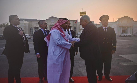 'Chargé par le président de la République, M. Attaf à Doha pour participer au sommet arabo-islamique d'urgence