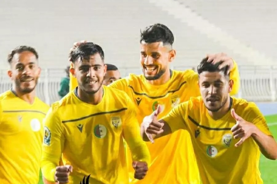 شبيبة الساورة تلتحق بأصحاب الصدارة