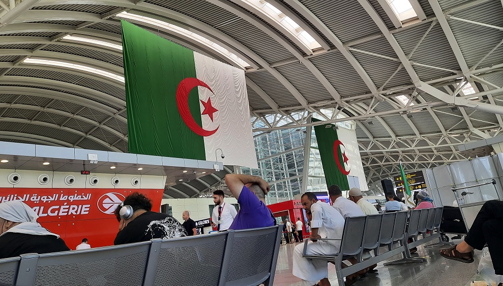 مطار الجزائر يستعين بالذكاء الاصطناعي