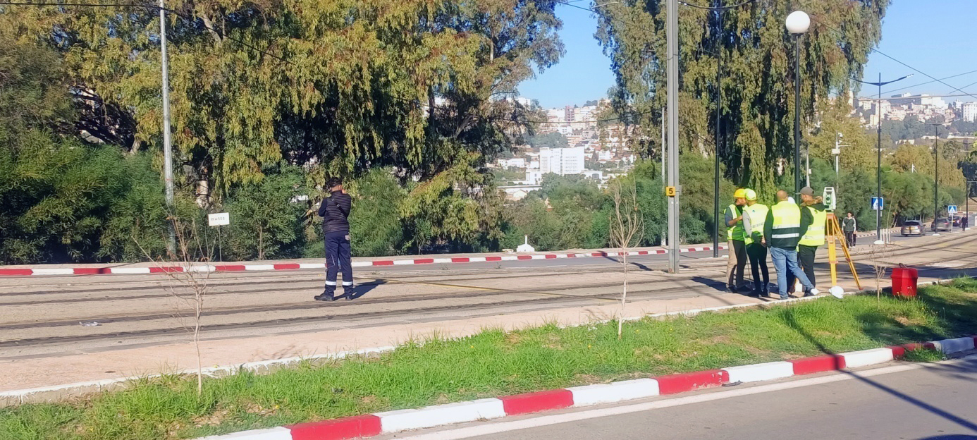 Algérie (Constantine) - Travaux d’aménagement en perspective: Arrêt partiel du tramway
