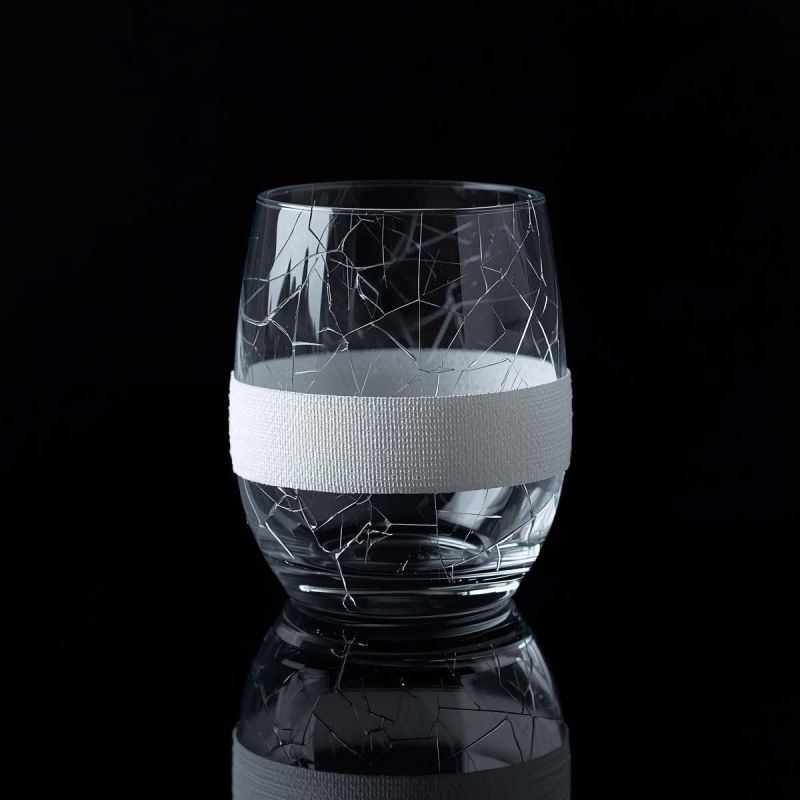 La confiance est comme un verre.