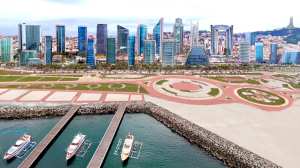 Algérie (Wilaya d'Alger) - La capitale accélère la modernisation de son littoral: Rabehi examine de nouveaux projets de tours sur le front de mer