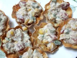 🌽 تارتلات مقرمشة بحشوة سلطة كريمية