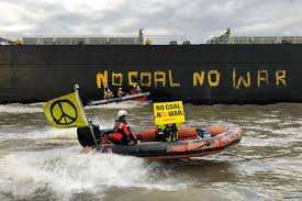 Planète - Greenpeace: «Les pétroliers veulent nous faire disparaître»