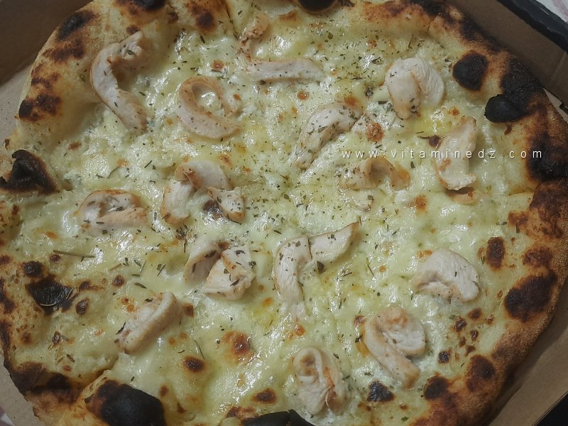 Pizza 4 fromages au poulet