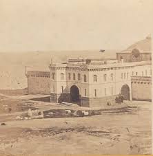 Prison de Serkadji (ex-Barberousse) à Alger : histoire, exécutions et mémoire d’un haut lieu de la guerre d’indépendance