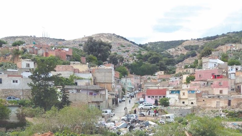 Près d’oran, les habitants vivent dans l’insécurité et la peur des éboulements  Kouchet El-Djir, le bidonville coupe-gorge