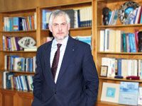 Visite à Alger du secrétaire d'Etat du Ministère des AE roumain                                    Consolider la coopération économique