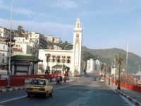 APC DE SKIKDA                                    2 040 milliards de centimes en souffrance