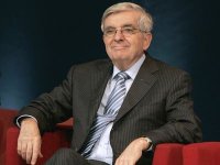 Cinquantenaire/indépendance : tremplin pour développer des relations profondes entre l'Algérie et la France