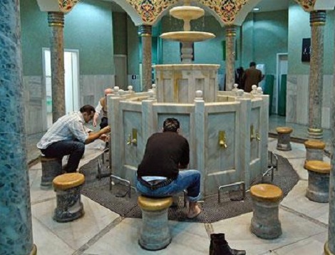 مصلّ يسرق منه 11 مليونا داخل مسجد بسطيف