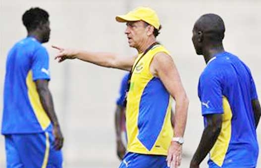 Gabon : Gernot Rohr : «C'est un premier pas, il nous en reste deux»