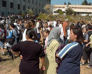 منتخبو أدرار متخوفون من ظروف إجراء امتحانات نهاية السنة : نجاج الموسم الدراسي المقبل مرهون بالإسراع في إنجاز الهياكل التربوية