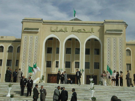 L'affaire « Ivoire d'éléphant » au pénal dimanche prochain                                    La cour suprême a accepté d'examiner les recours de six accusés