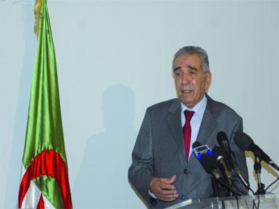 «La situation sécuritaire va de mieux en mieux»                                    Ould Kablia annonce l'élimination de trois autres terroristes et affirme :