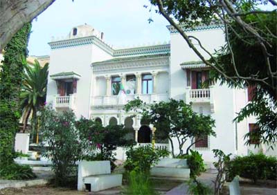 Entre art moderne et art contemporain