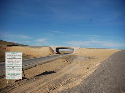 L'autoroute Est-Ouest non achevée en 2011 mais à 96 % d'avancement