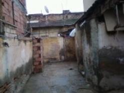 أيادي التخريب تطال الملاعب الجوارية بالبويرة                                    أمام صمت الجهات الوصية