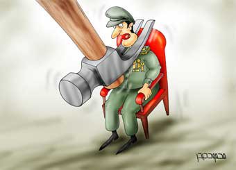 Egypte : Le Maréchal S'Accroche Au Koursi