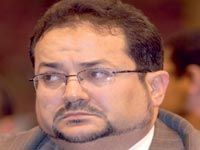 Pour garantir la transparence des prochaines élections                                    Menasra appelle à un changement de gouvernement