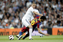 Deux morts dans une bataille entre supporteurs du Barça et du Real à Oran                                    ENCORE UNE FOIS A CAUSE DU CLASICO