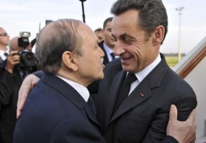 Le régime algérien annonce à' Paris une révision de la constitution algérienne