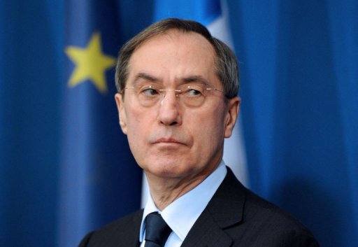 Le difficile compromis entre Alger et Paris                                    La problématique de l'émigration plombe les relations algéro-françaises