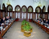 M. Medelci et son homologue italien coprésident une réunion élargie aux deux délégations