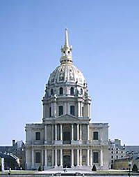 Paris honore Bigeard à la veille du cinquantenaire de l'indépendance                                    Après l'appel de Juppé d'éviter que les extrémistes des deux cotés ne rouvrent les anciennes blessures