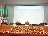 Le gouvernement a besoin d'écouter la société civile pour améliorer sa gouvernance (Messahel)