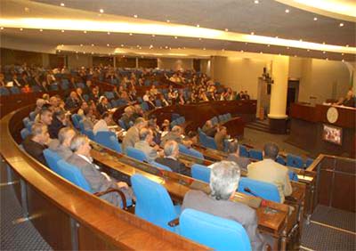 Elargir les liens et le débat