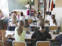 Pour mieux mener la re-médiation pédagogique                                    Séminaire régional de deux jours à Constantine