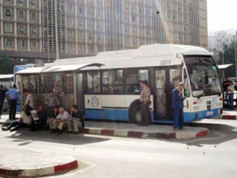 L'Etusa lance des dessertes de nuit                                    Etablissement public de transport urbain et suburbain d'Alger