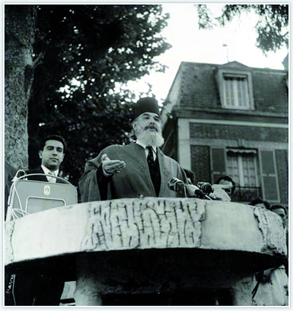 Le retour de mémoires                                    Le Colloque international de Tlemcen dédié à Messali Hadj