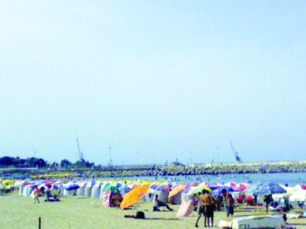 La saison estivale joue les prolongations                                    JIJEL, Plages et lieux de détente