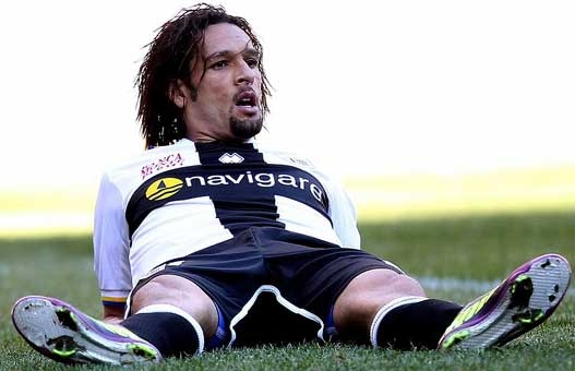 Juventus : Le Milan AC ne lâche pas Amauri