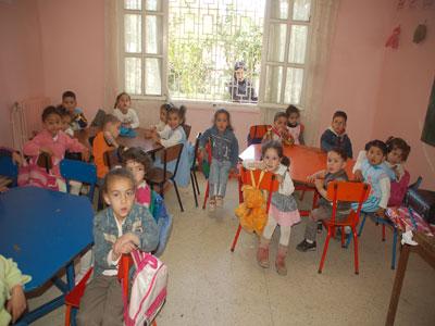 La garderie, l'autre «milieu» de vie et d'éducation                                    26 structures privées et 7 étatiques implantées à Constantine