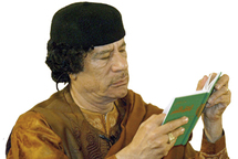 Le livre vert de kadhafi et le livre rouge du CNT !